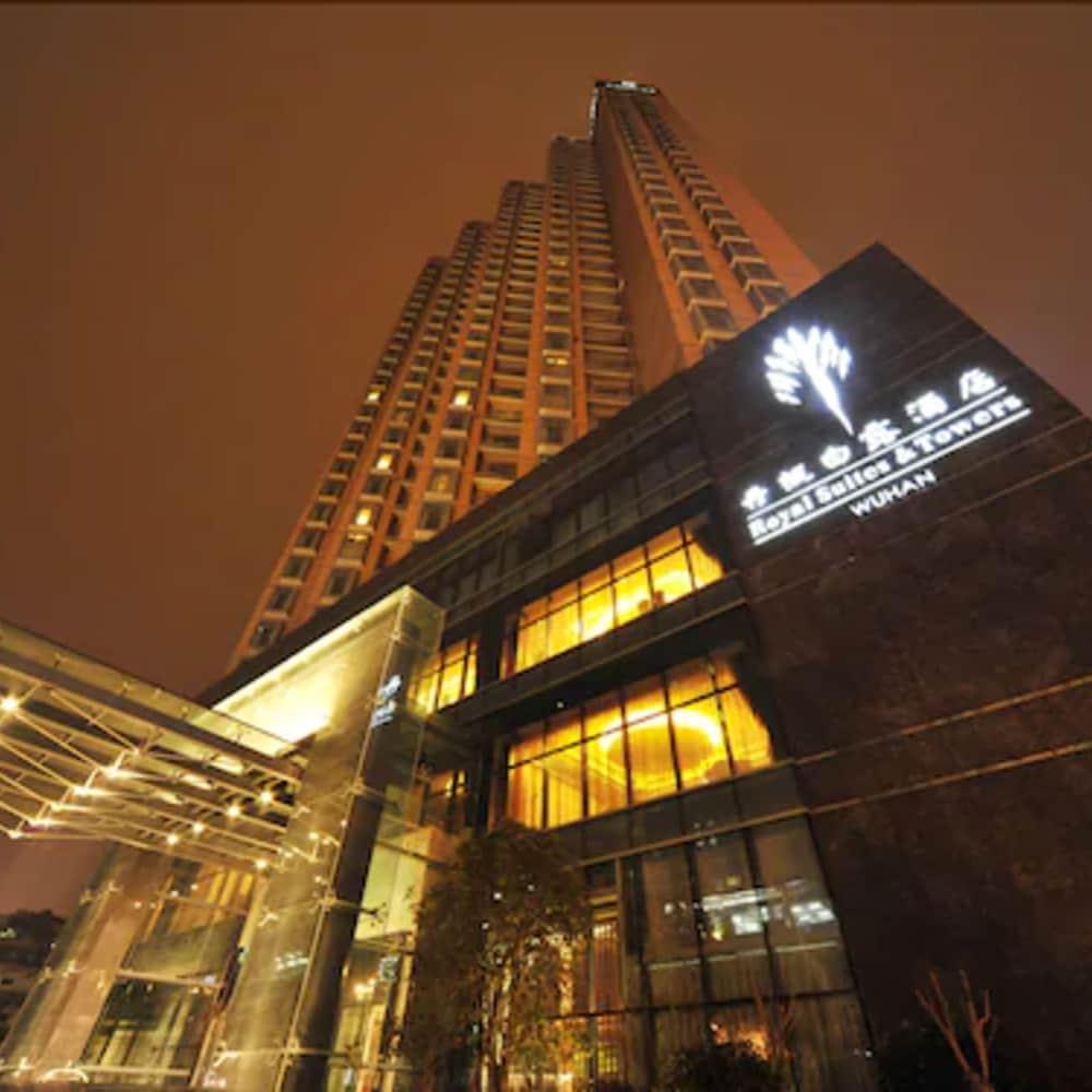 Royal Suites & Towers Vuhan Kültér fotó