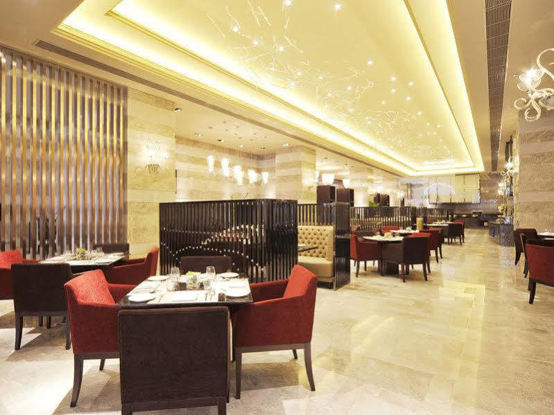 Royal Suites & Towers Vuhan Kültér fotó