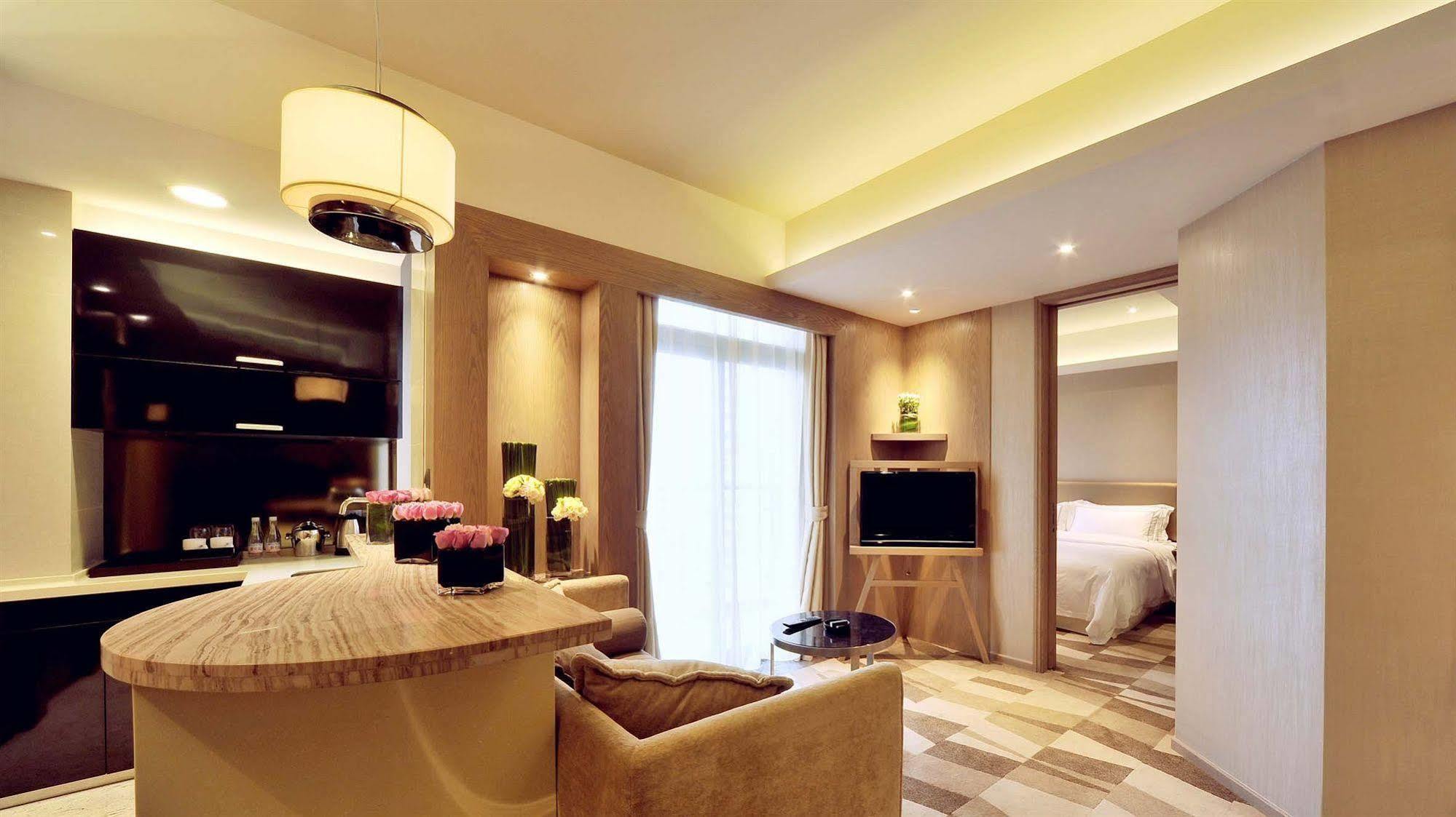Royal Suites & Towers Vuhan Kültér fotó